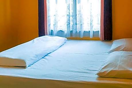 Bromo Indah Lestari Homestay Mitra RedDoorz