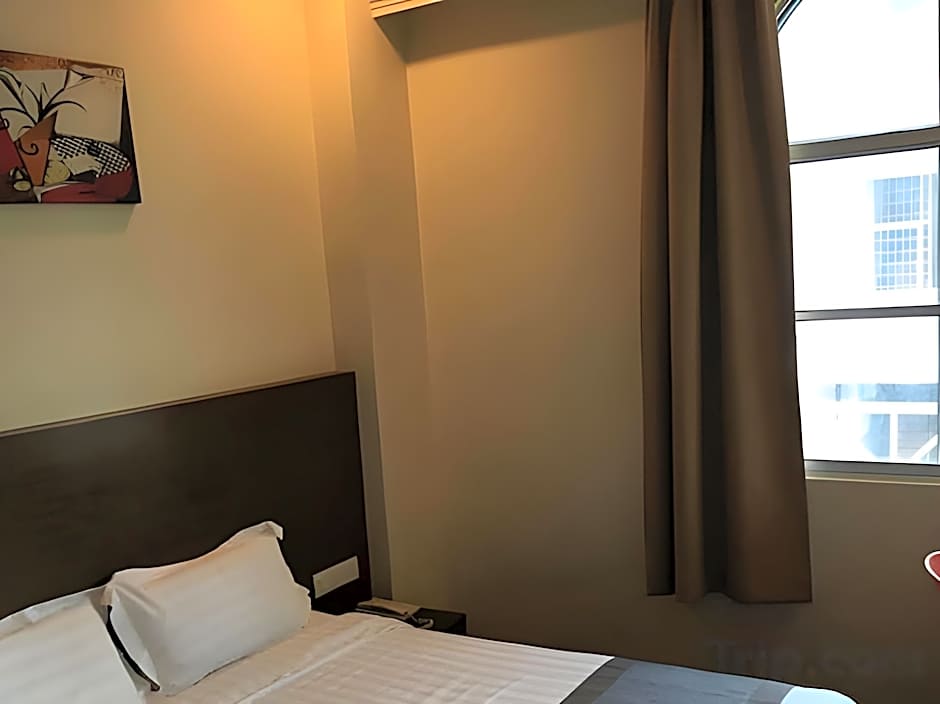 Lintas Plaza Boutique Hotel