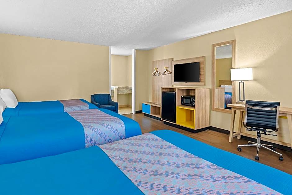 Days Inn by Wyndham Lafayette Near Lafayette Airport