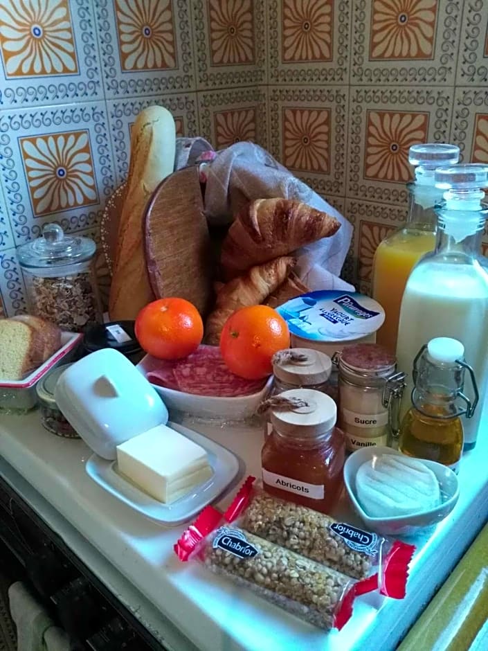 Au Cabanon Chez Nath - chbre d'hôtes