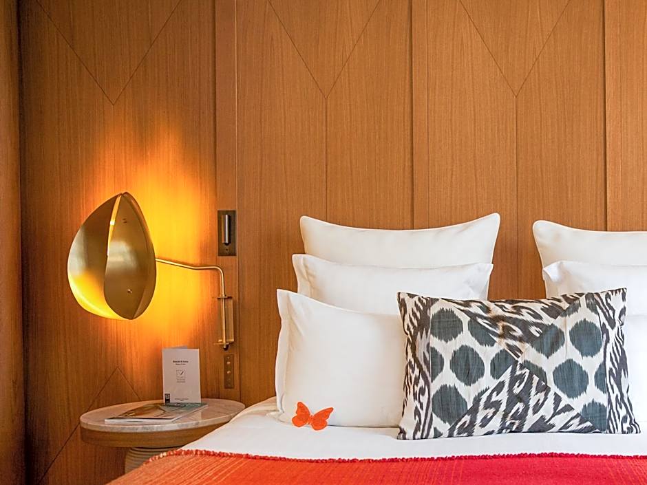 Hôtel Vernet Champs Elysées Paris