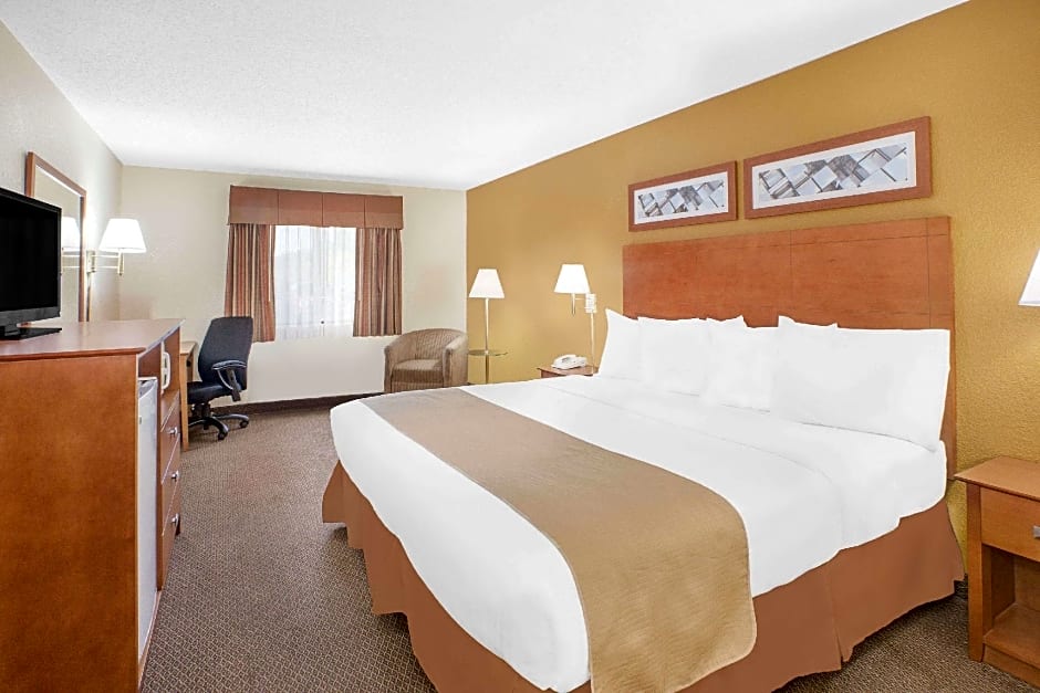 Baymont by Wyndham Port Huron