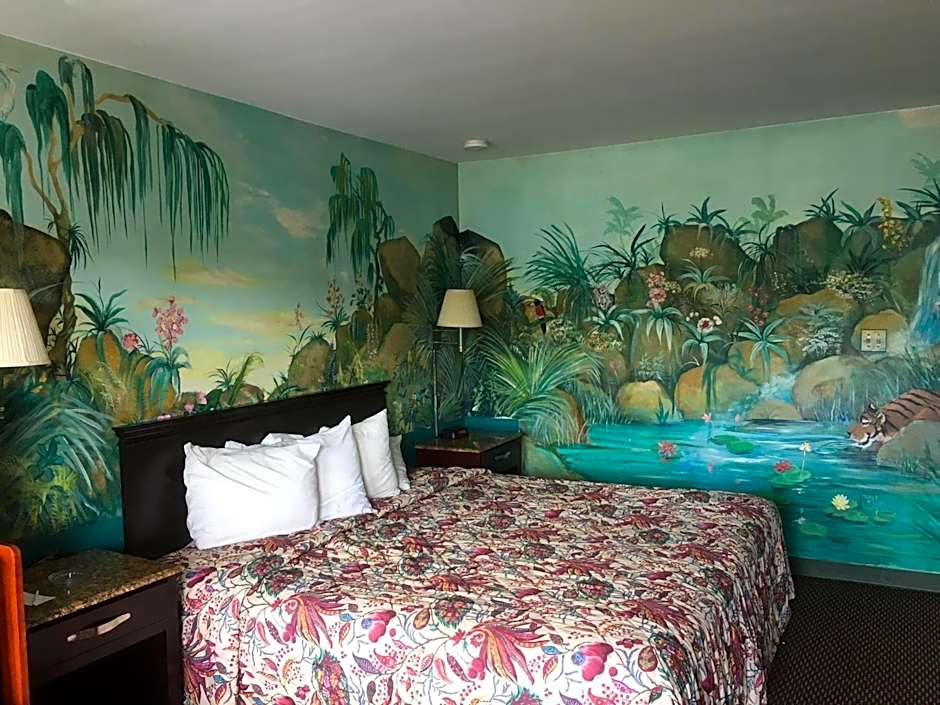 Deluxe Inn