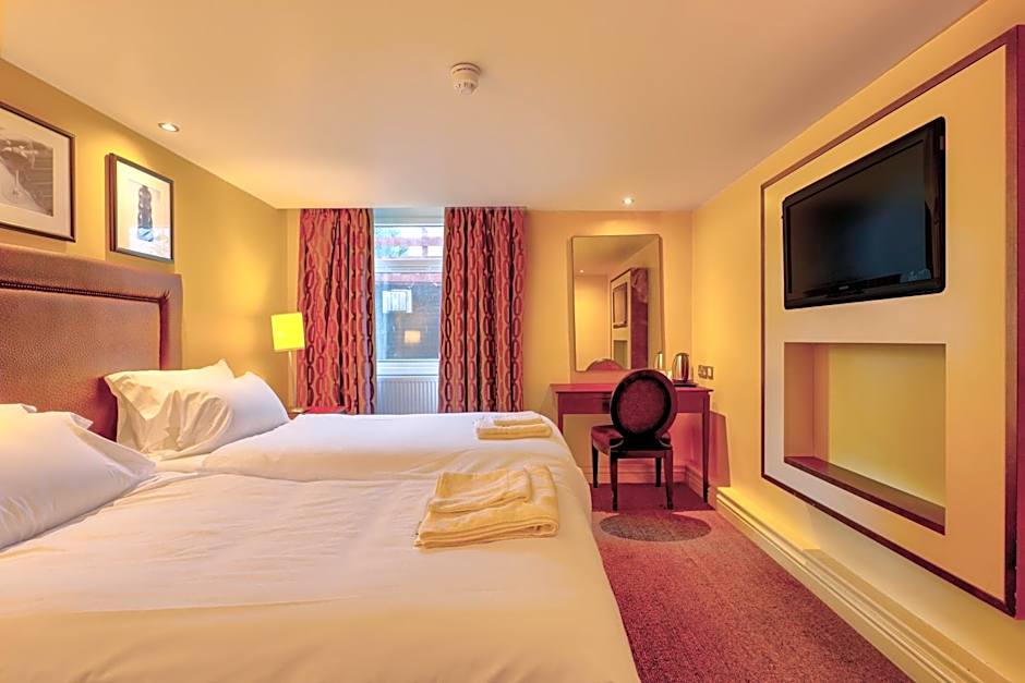 Manchester Airport Stanley Hotel by Belvilla