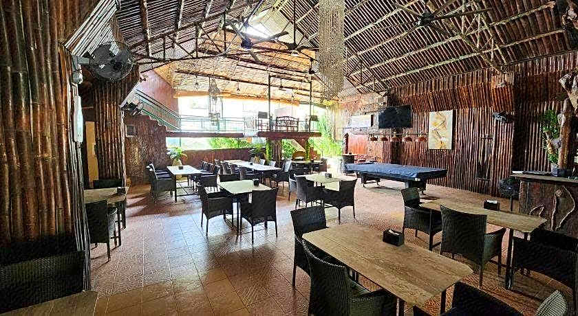 MB's Garden Inn