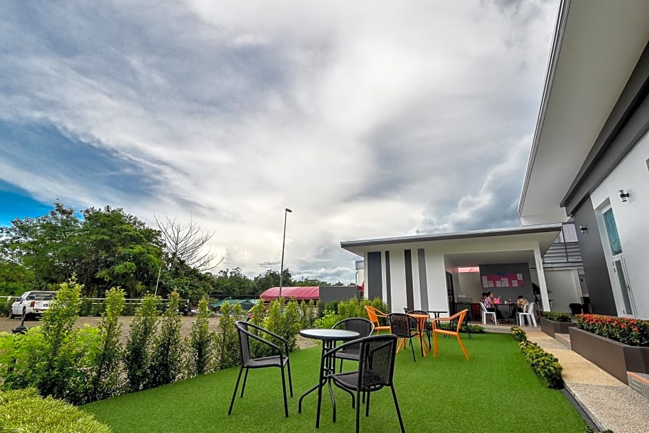 The Smart Hotel Hat Yai