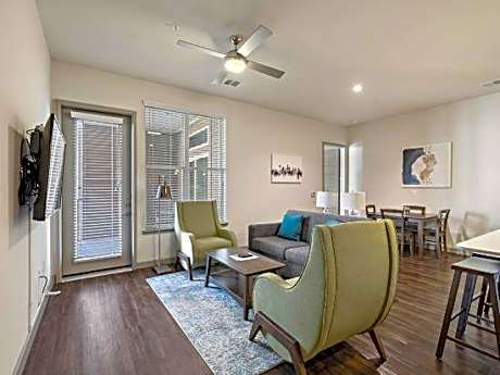 Elegant Downtown Location Recently Upgraded
