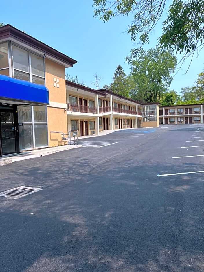 Executive Inn Schenectady