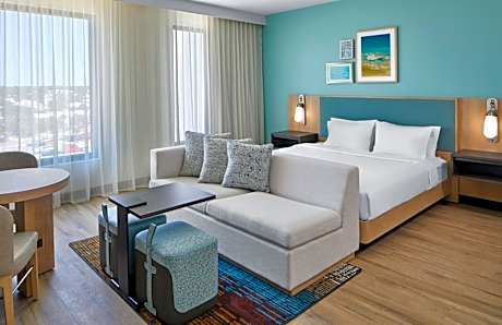 King Studio Suite