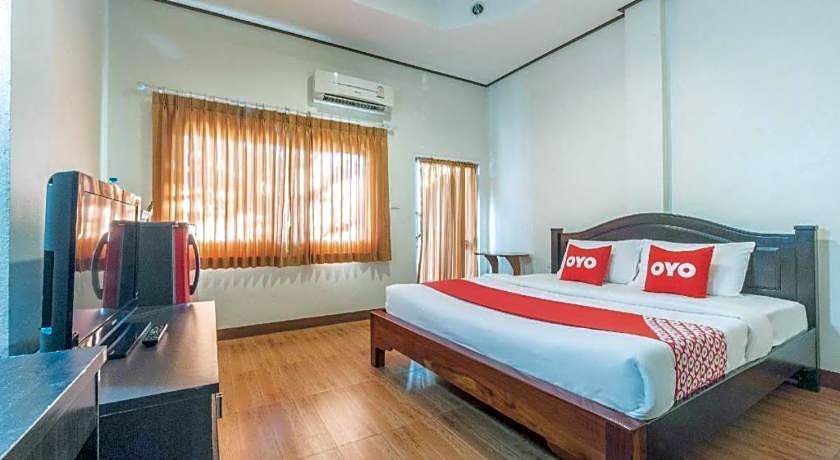 OYO 918 Kachapol Hotel