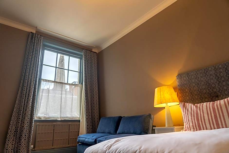 The Green Dragon Hotel