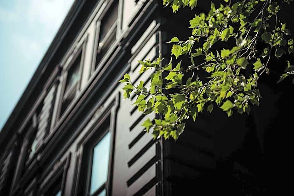 The 1852 Hotel - Self Check-in