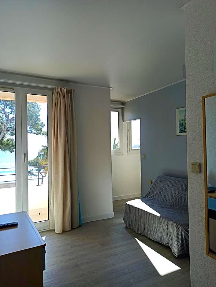 Hotel Restaurant Miramar L'orchid