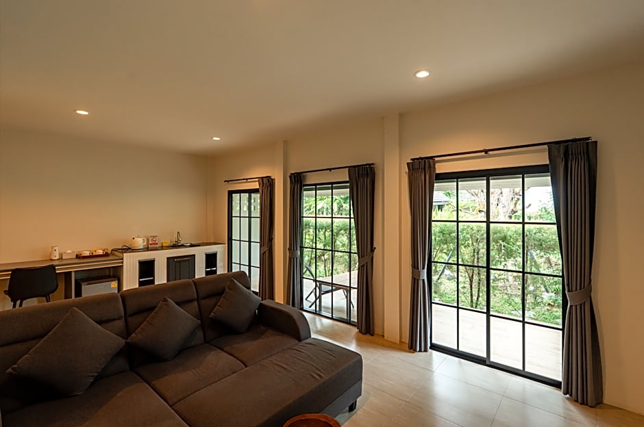 Trat Tara Boutique Hotel