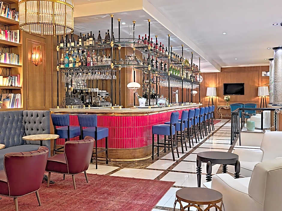 H10 Villa De La Reina