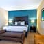 Best Western Plus Lytle Inn And Suites
