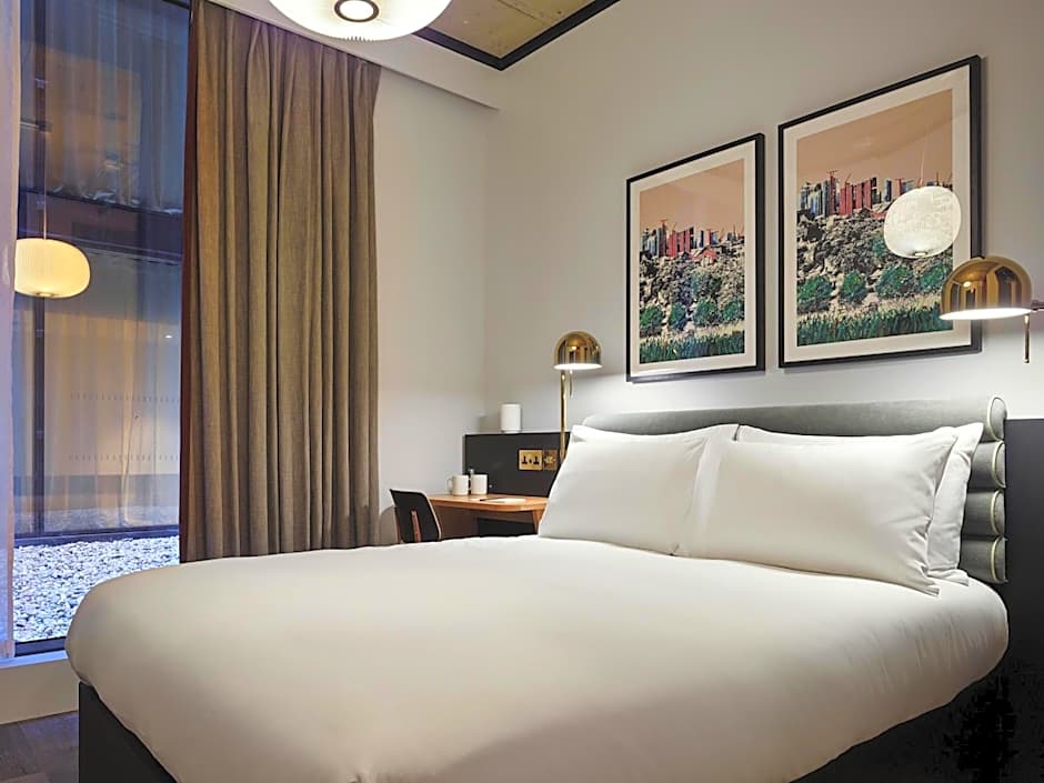 TRIBE London Canary Wharf