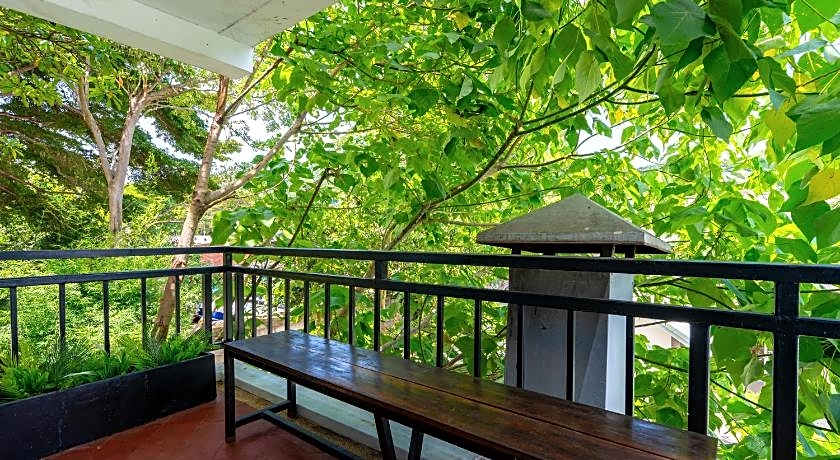Kata Station Boutique Hotel, Kata Beach