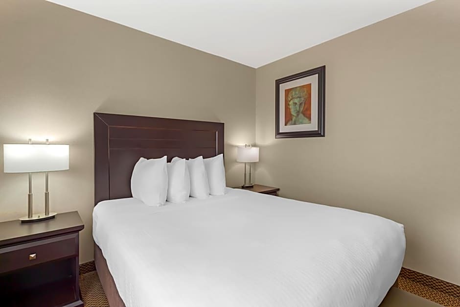 Best Western Bonnyville Inn & Suites
