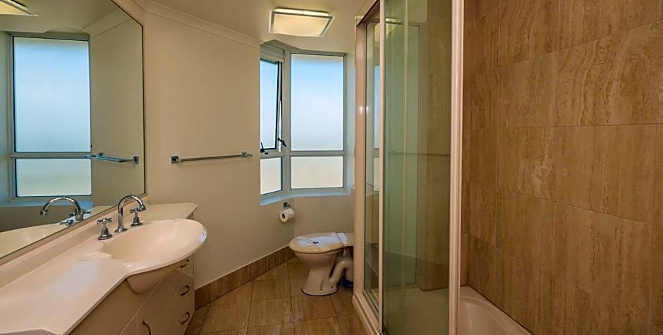 2nd Avenue Beachside Apartments