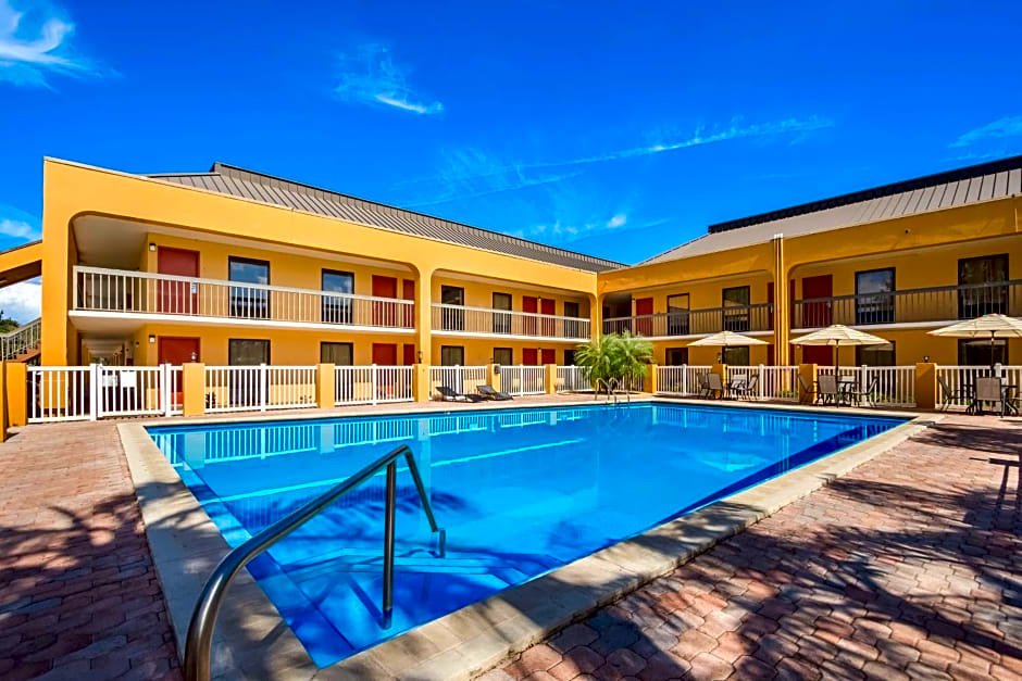 SureStay Hotel by Best Western St Pete Clearwater Airport