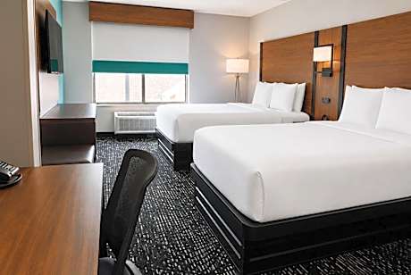 Queen Room with Two Queen Beds - Non-Smoking