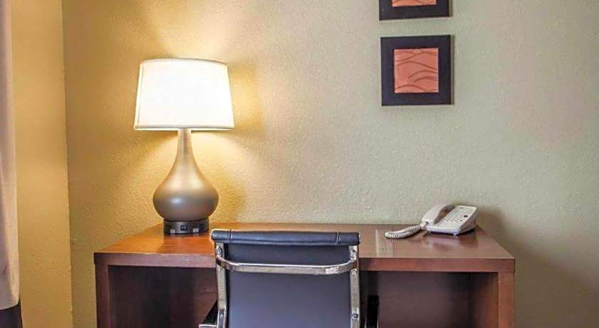 Comfort Inn Moline - Quad Cities