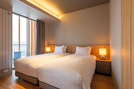 One-Bedroom Premier Apartment