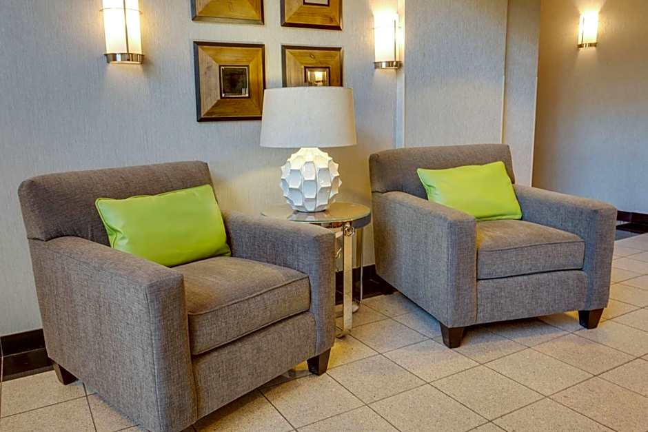 DRURY INN & SUITES HAYTI