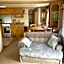 Hilltop Hideaway 2 Bed Caravan with Panoramic Town Scenery in Aberystwyth Holiday Village F8