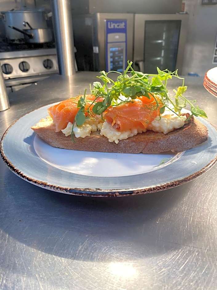 Anchor Inn by Greene King Inns