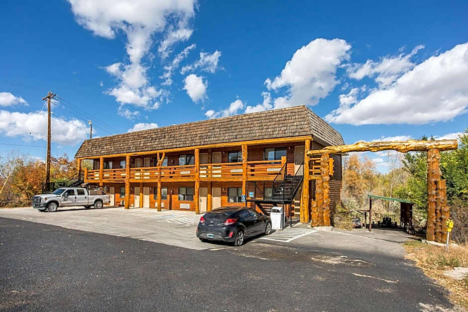 Rodeway Inn Pronghorn Lodge