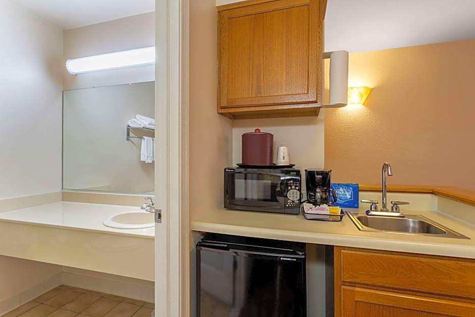 Hawthorn Suites by Wyndham Allentown-Fogelsville