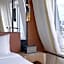Renaissance Paris Republique Hotel