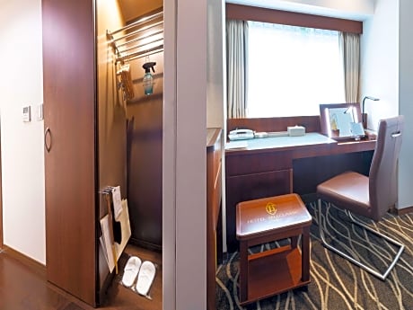 Comfort Single Room - Non-Smoking