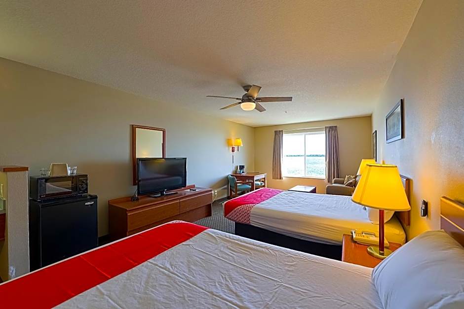 Siletz Bay Beachfront Hotel by OYO Lincoln City