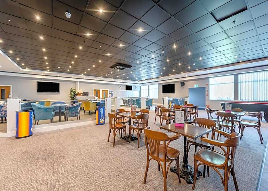 Riverside Caravan Holiday Park