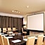 Escala Hotel & Suites