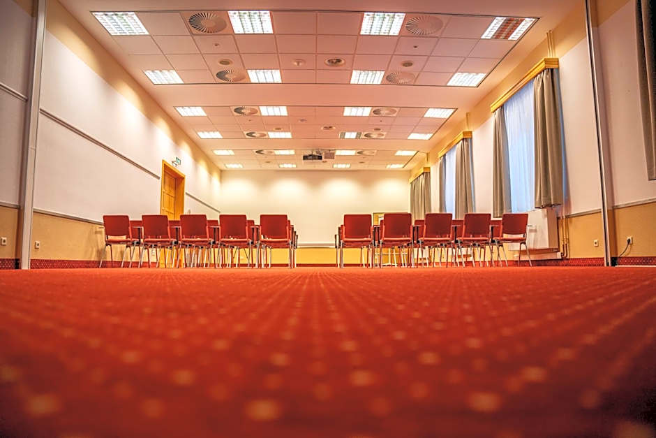 Airways Hotels Frankfurt Airport West