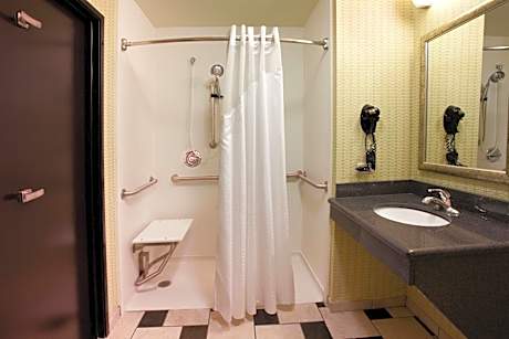 Holiday Inn Express & Suites Tulsa South Bixby By IHG