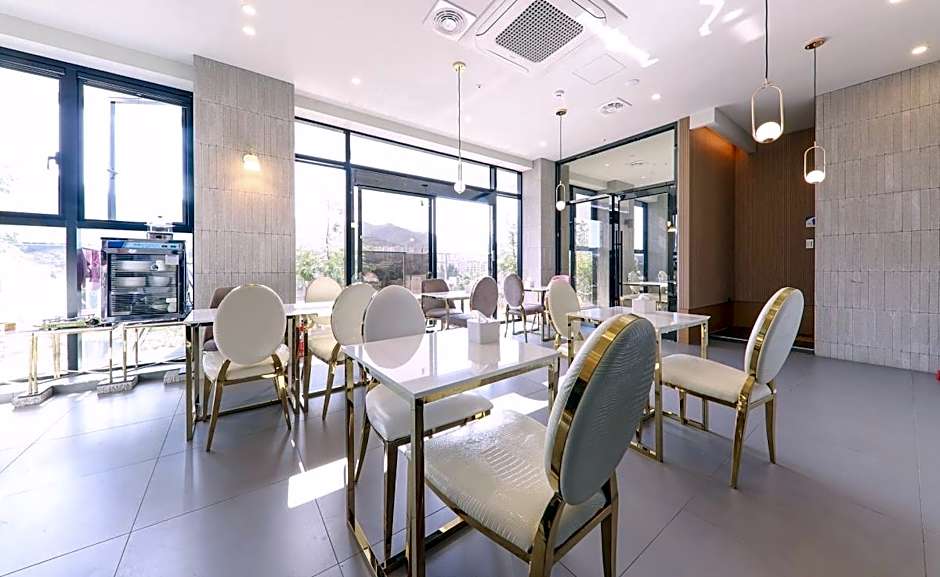 Yangsan Seochang Brown Dot Hotel