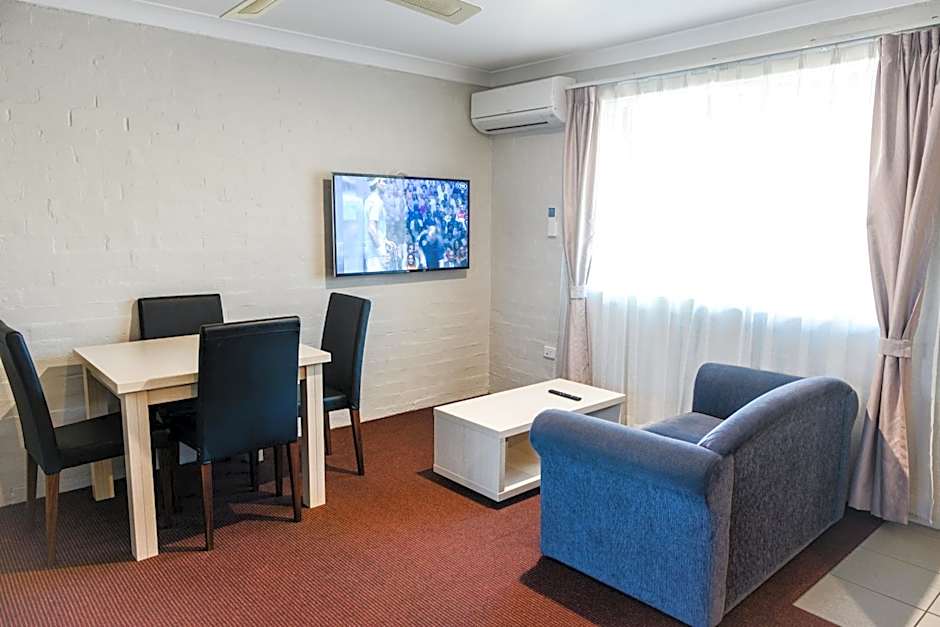Balan Village Motel