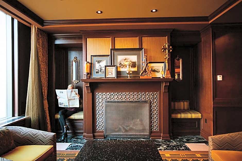 Hotel Julien Dubuque