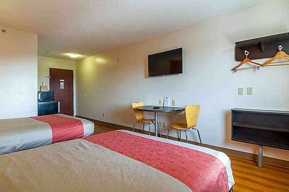 Motel 6-Jonesboro, GA