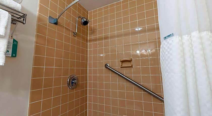 Fireside Inn & Suites Waterville