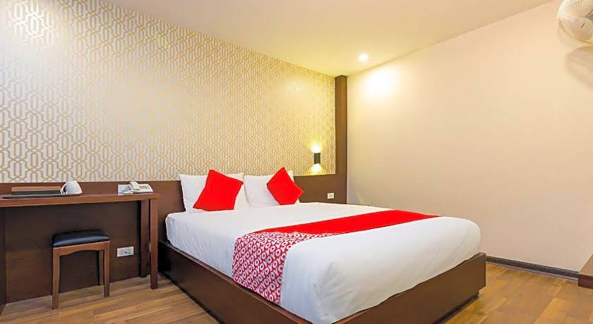 OYO 930 Thang Long Hotel