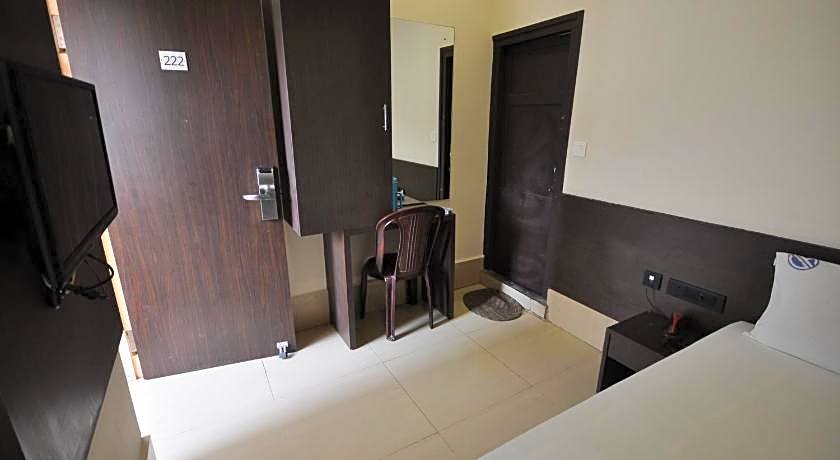 Vijey Hotels - Trichy Central