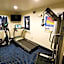 FairBridge Inn & Suites Canadian