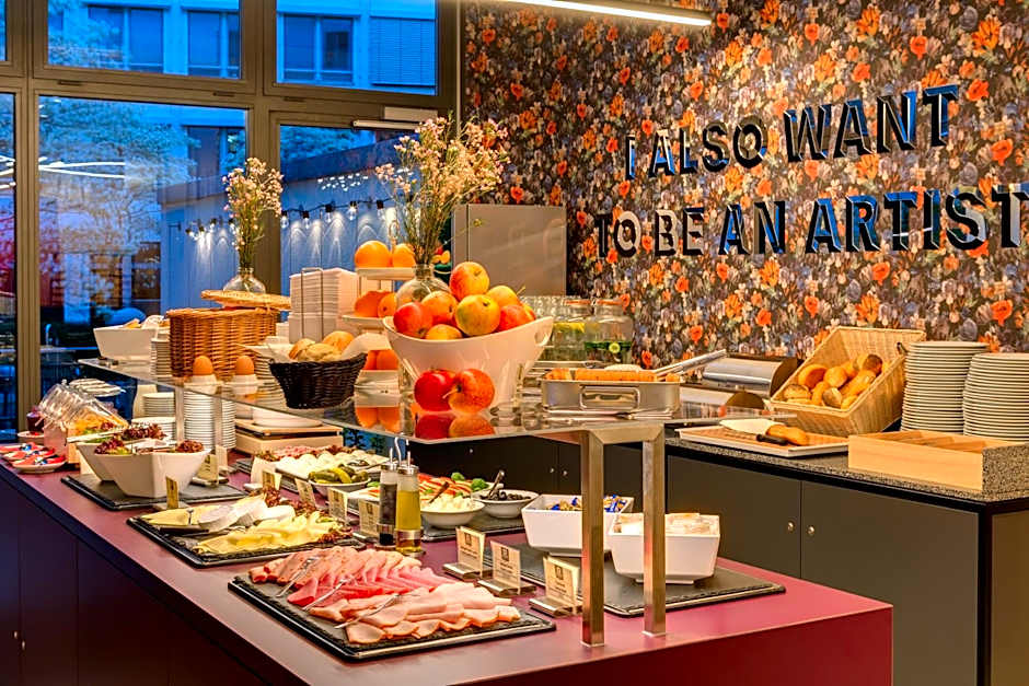 MEININGER Hotel Leipzig Hauptbahnhof