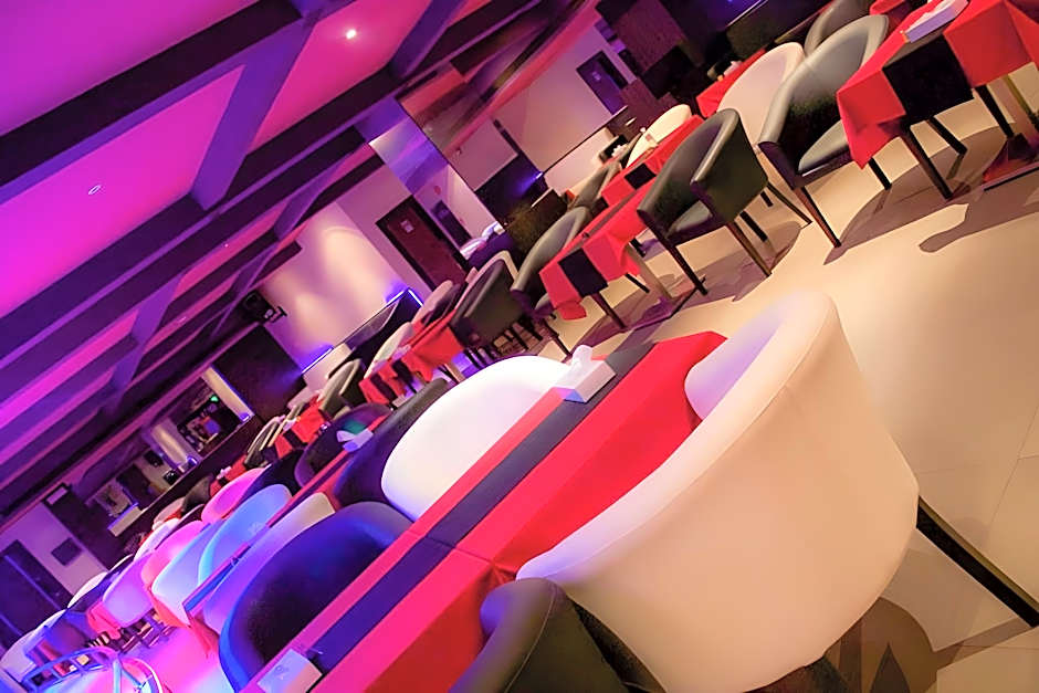 Royal Phoenicia Hotel